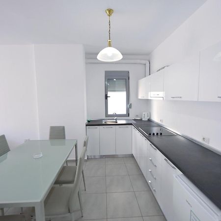 Apt Sarandë Exteriér fotografie