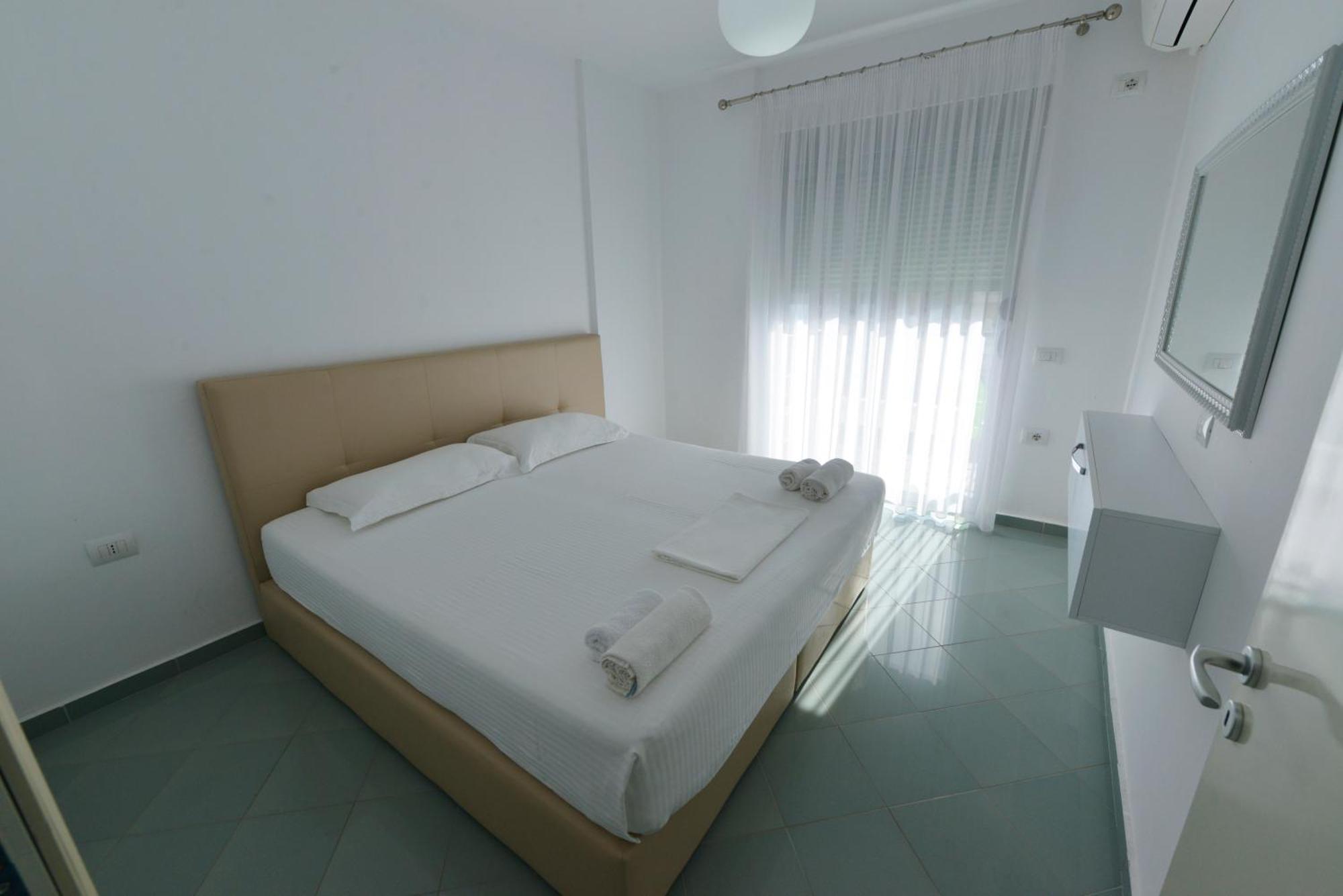 Apt Sarandë Exteriér fotografie